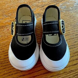 NWT Baby Girl Vans